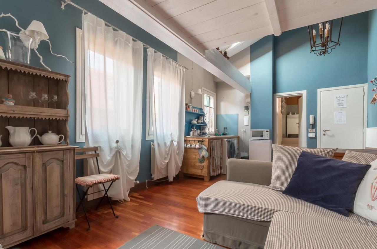 Ca' Falier Blue - 10 Min From Train And Bus Station Veneza Exterior foto